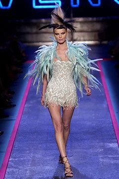 Look 32